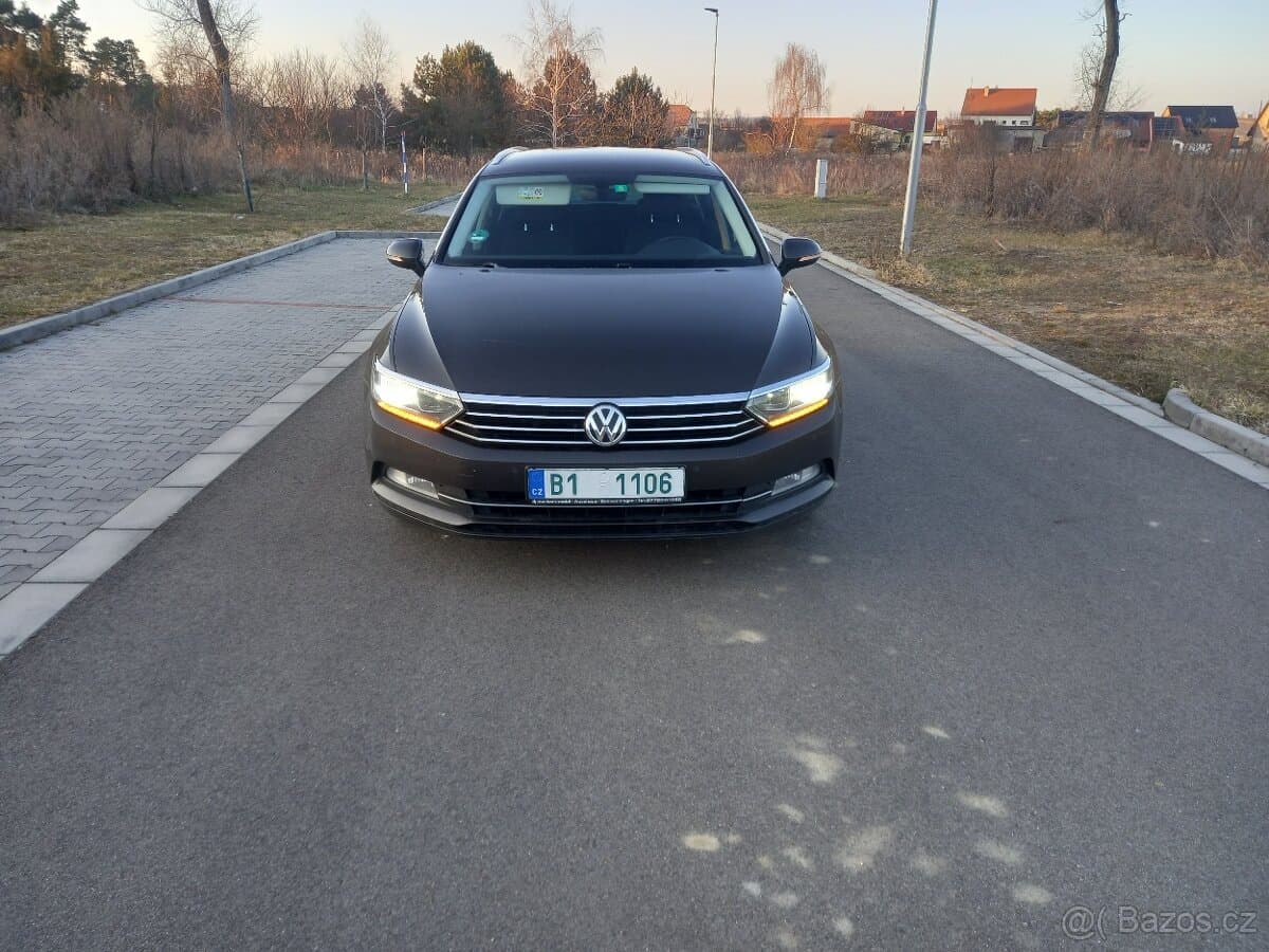 2015 Volkswagen PASSAT