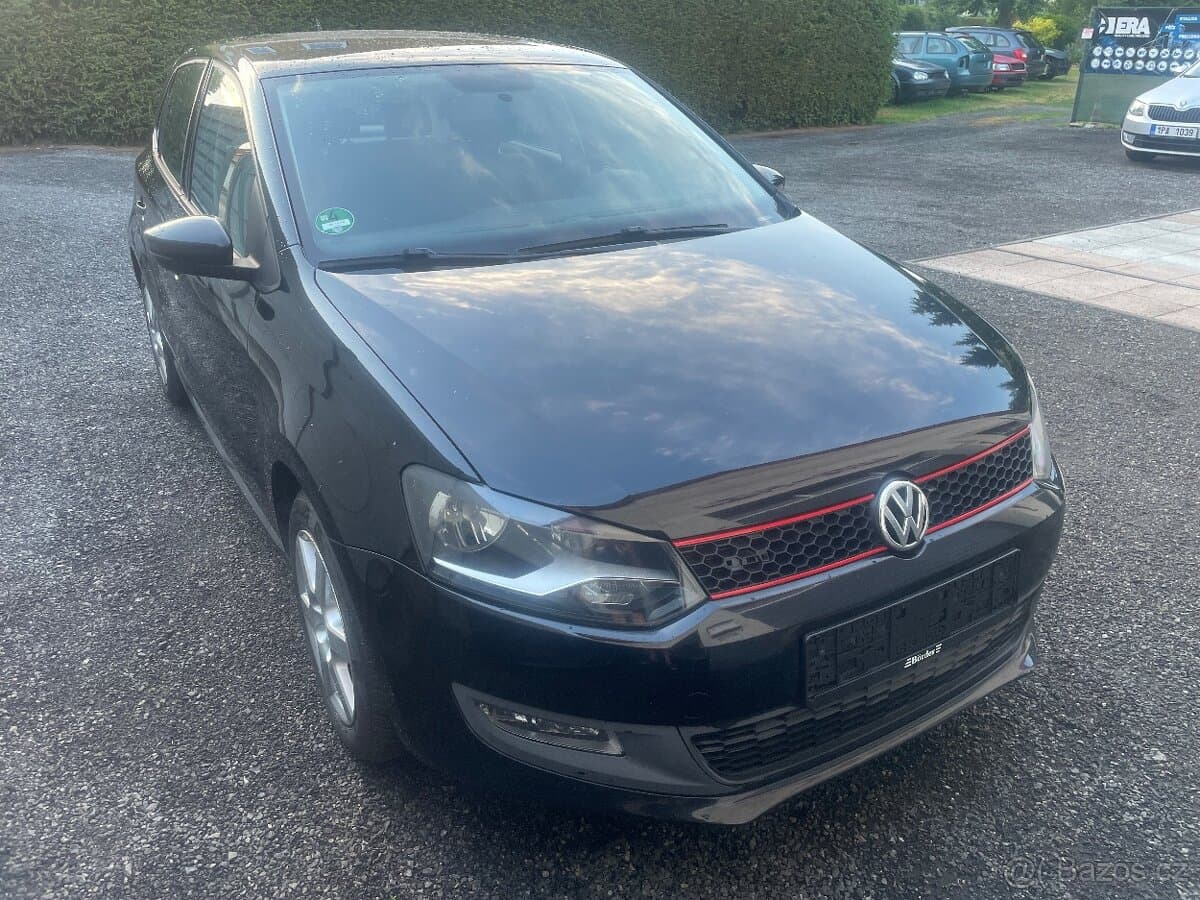 2010 Volkswagen POLO