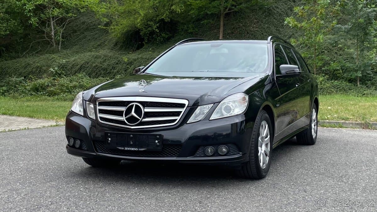 2011 Mercedes-Benz OSTATNÍ