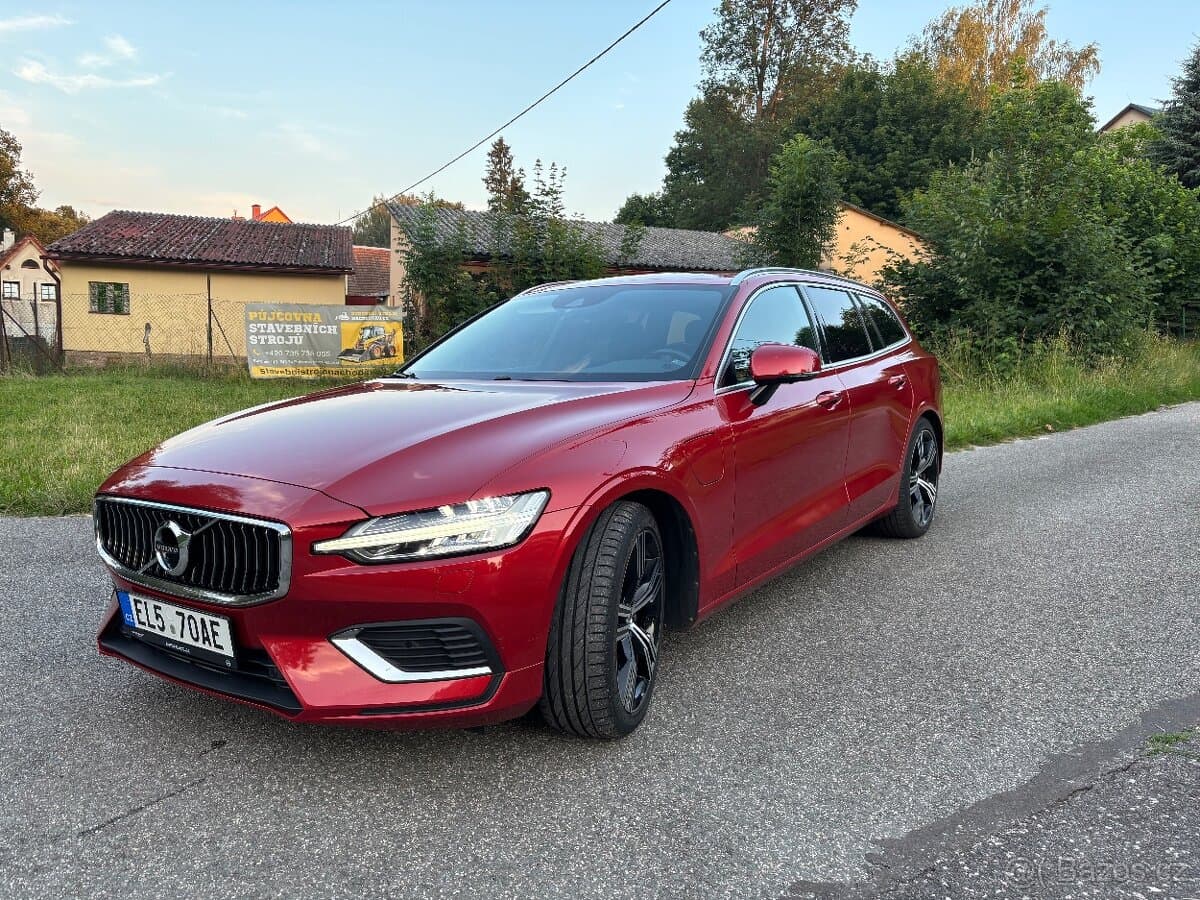 2020 Volvo V60