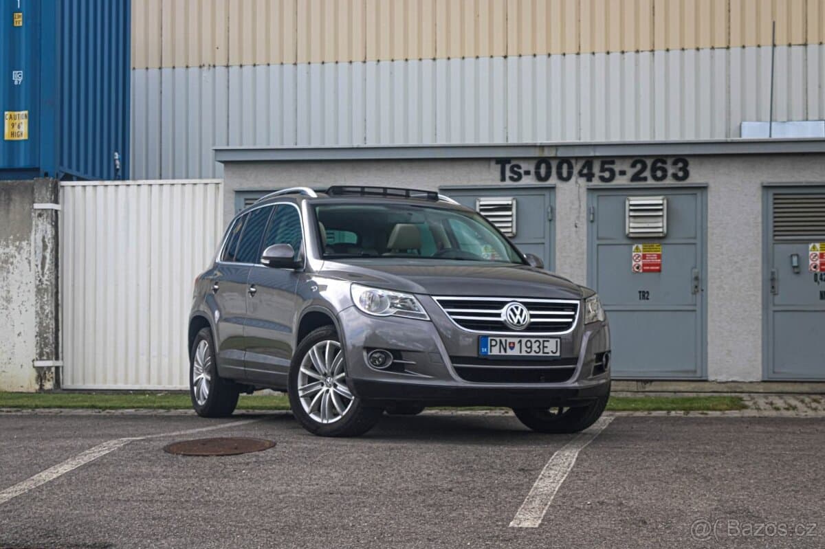 2010 Volkswagen TIGUAN