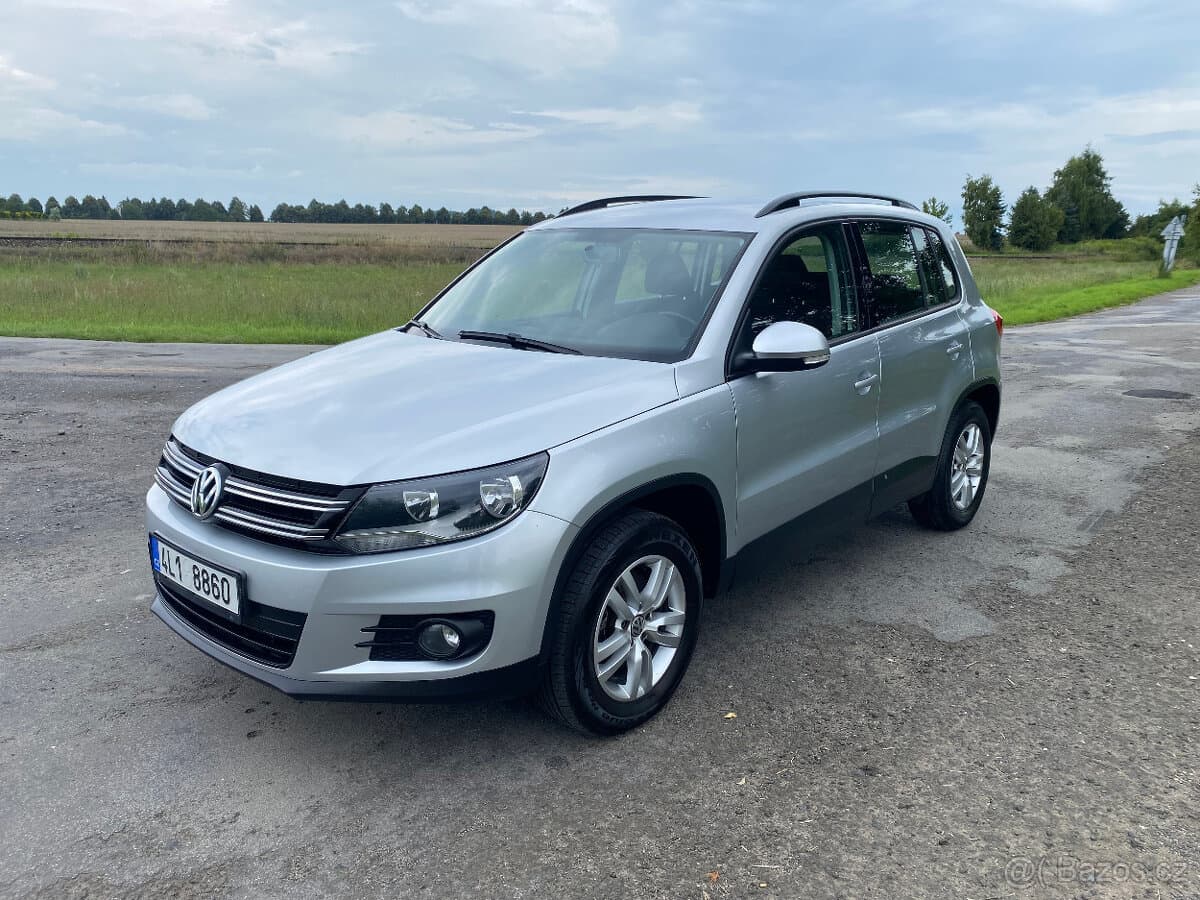 2012 Volkswagen TIGUAN