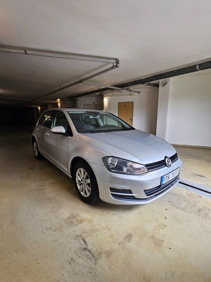 2014 Volkswagen GOLF