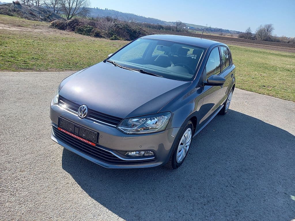 2017 Volkswagen POLO