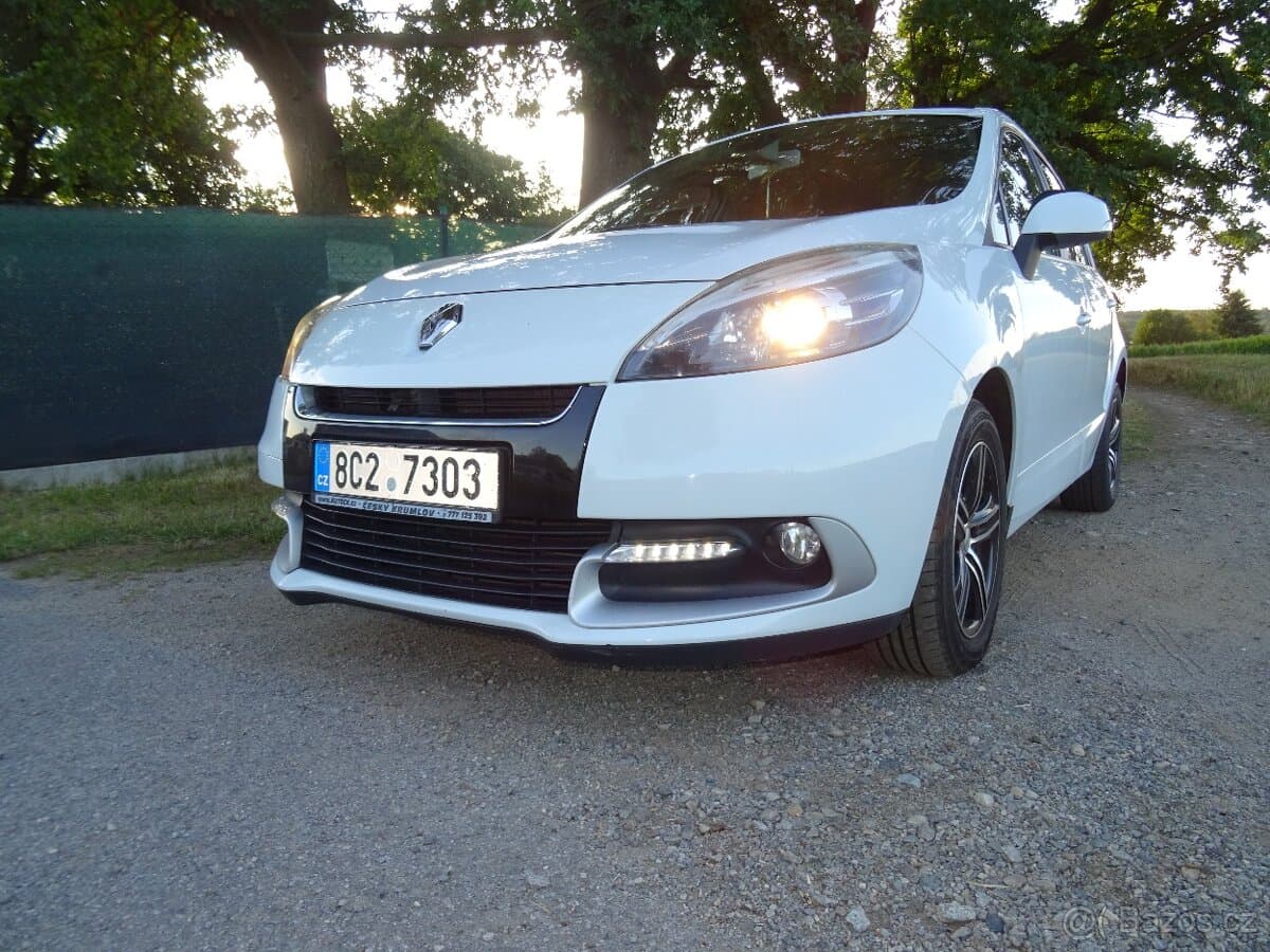 2012 Renault SCENIC