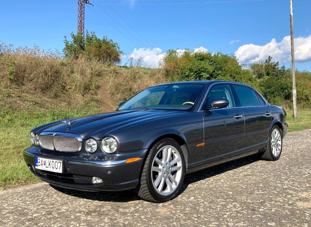 2005 Jaguar XJ
