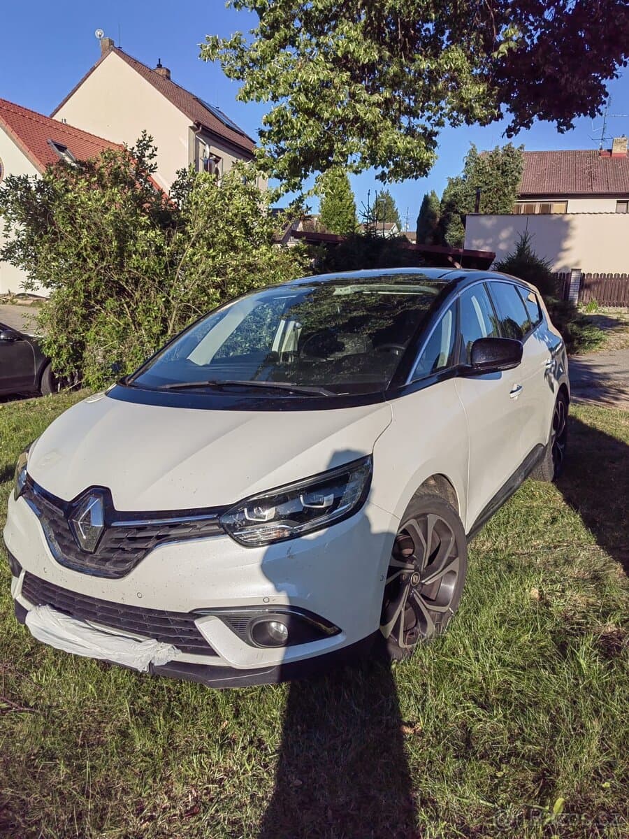 2017 Renault SCENIC