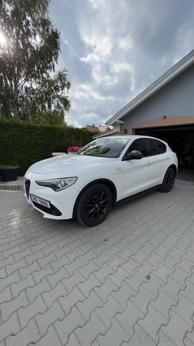 2019 Alfa Romeo STELVIO