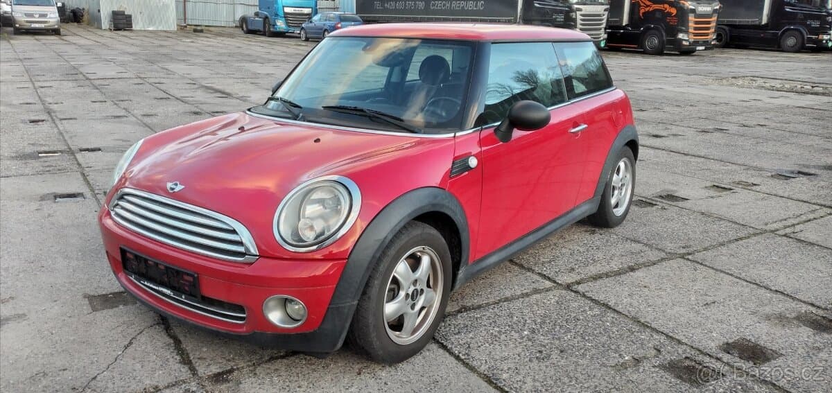 2010 Mini COOPER