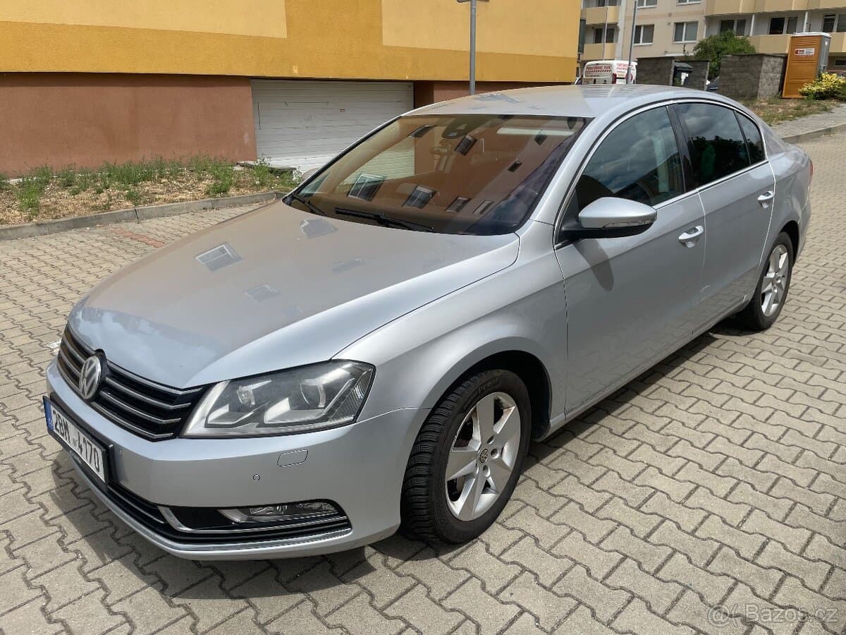 2014 Volkswagen PASSAT