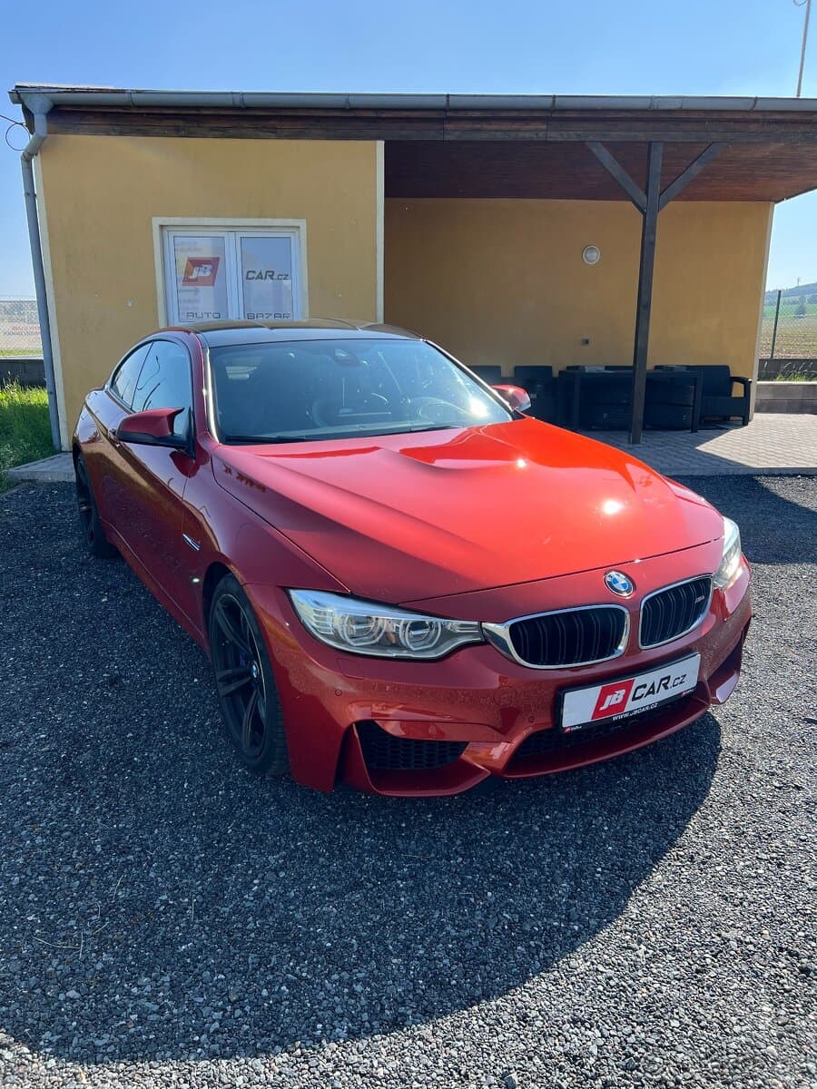 2016 BMW M4