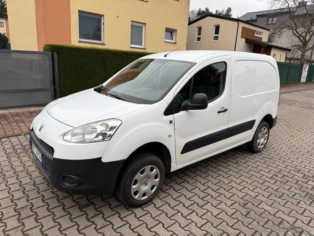 2013 Peugeot PARTNER