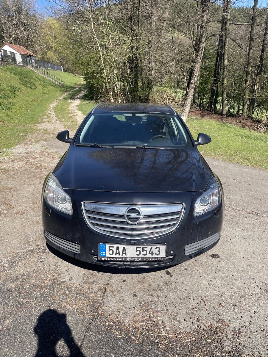 2012 Opel INSIGNIA