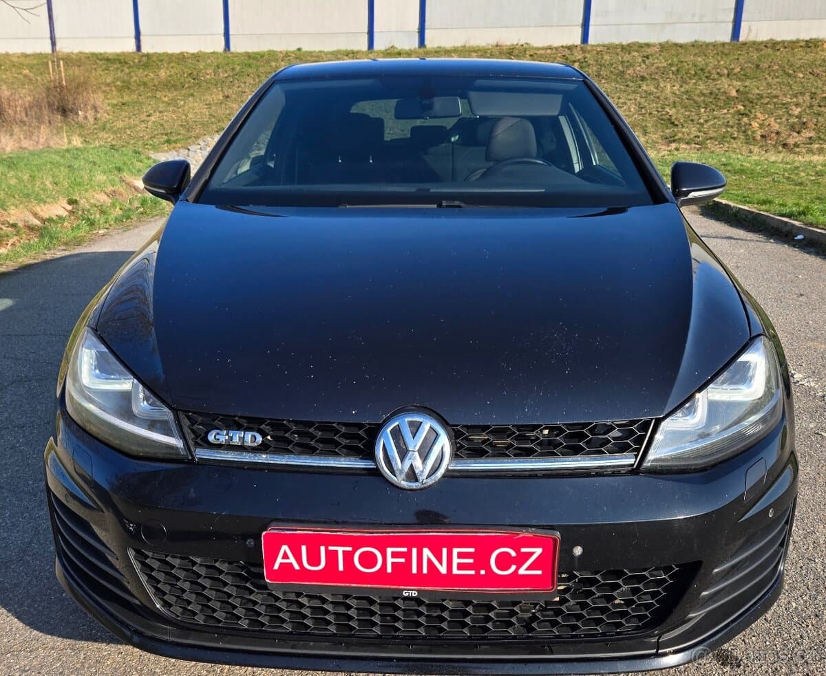 2014 Volkswagen GOLF