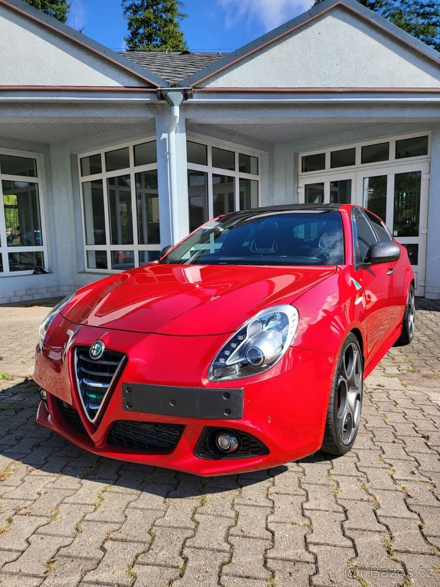 2015 Alfa Romeo GIULIETTA