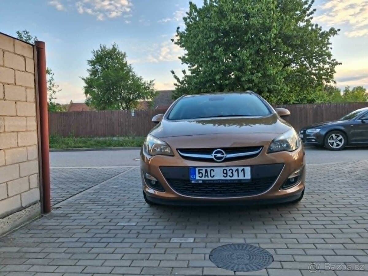 2015 Opel ASTRA