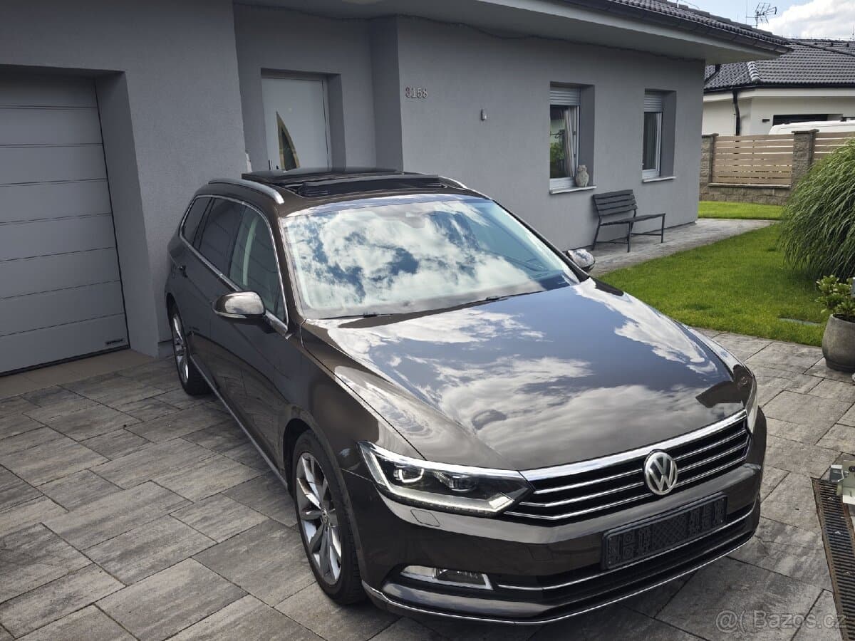 2015 Volkswagen PASSAT