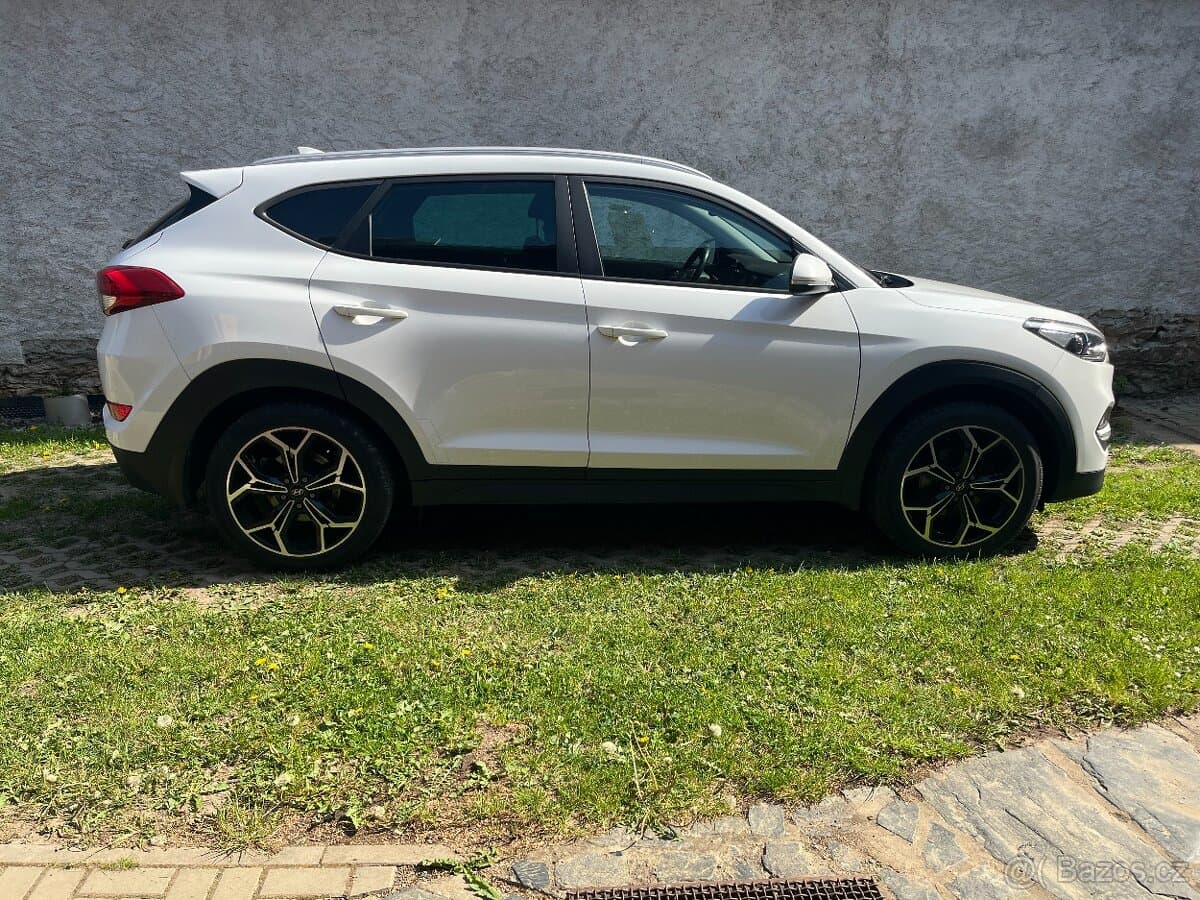 2016 Hyundai TUCSON