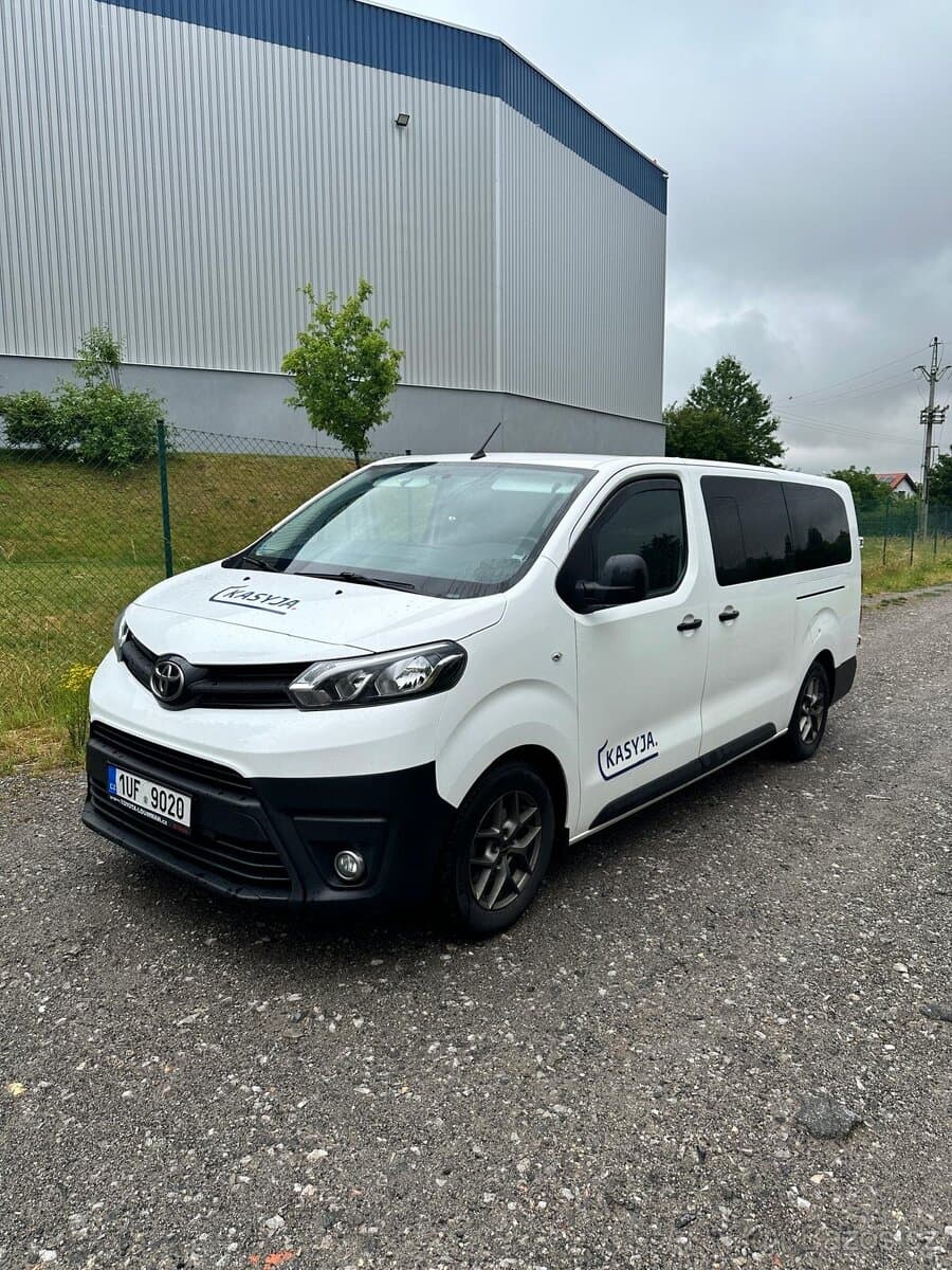 2021 Toyota PROACE