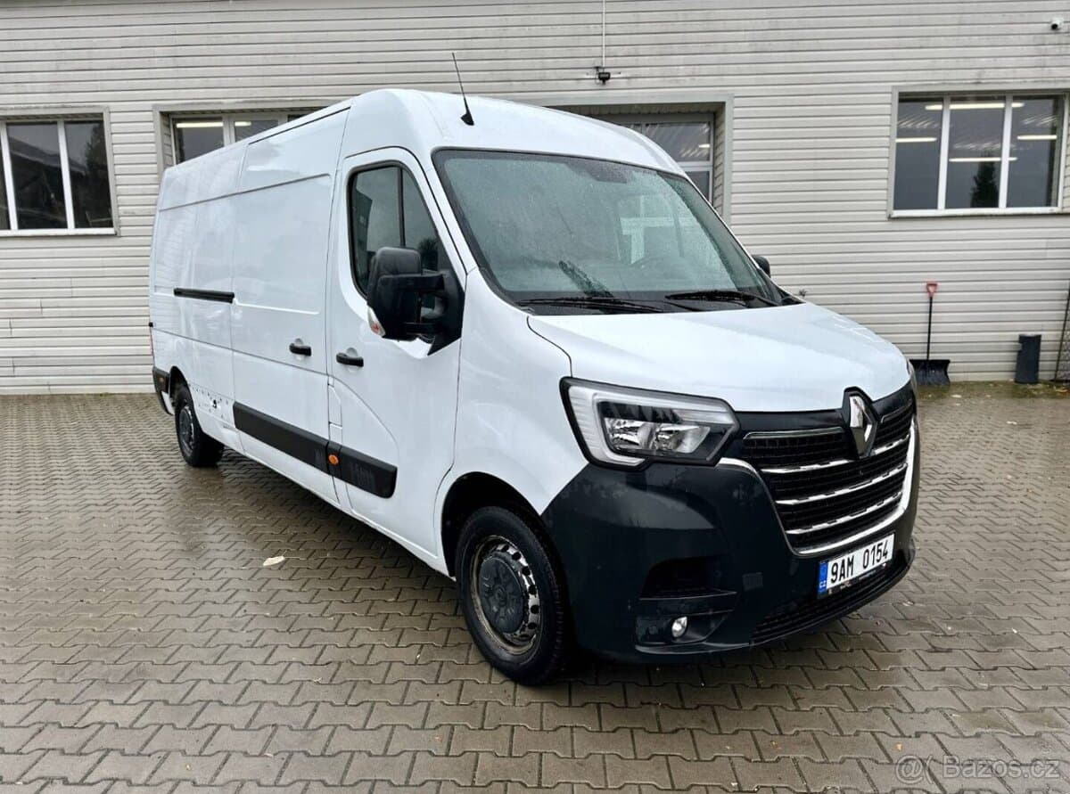 2022 Renault MASTER