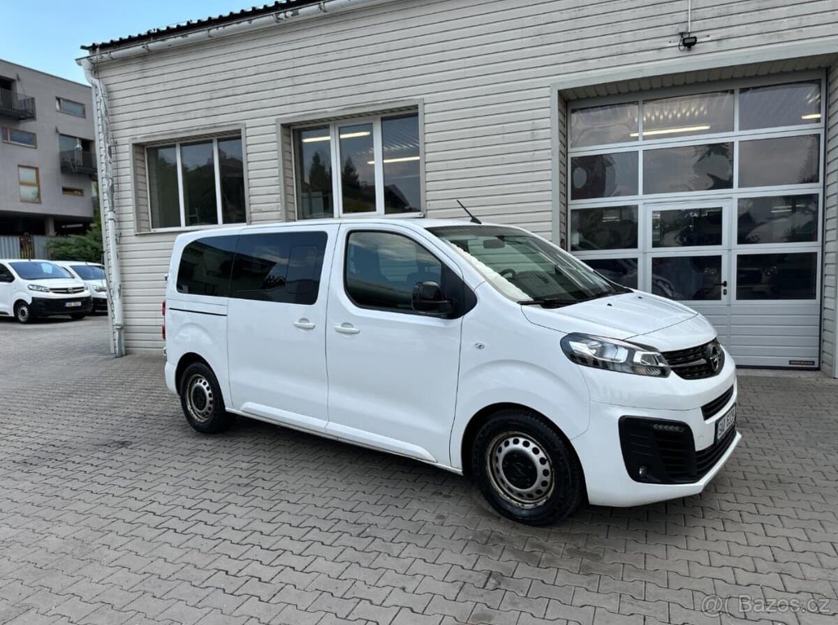 2022 Opel VIVARO