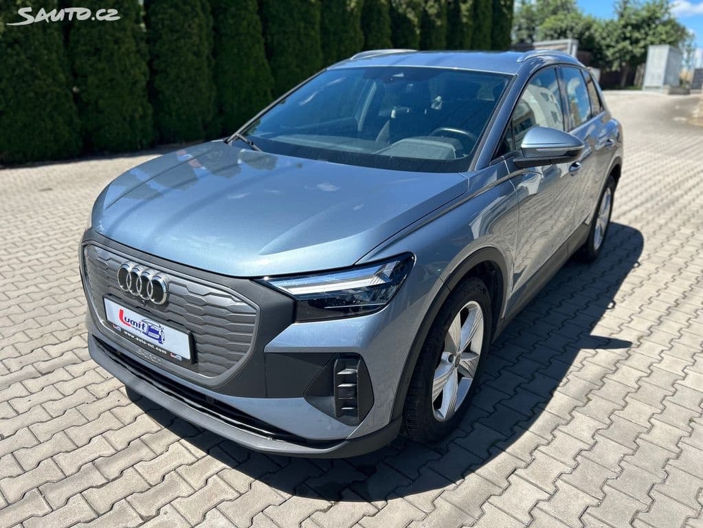 2022 Audi Q4