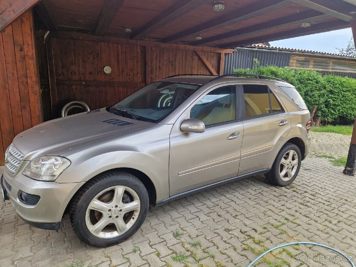 2008 Mercedes-Benz OSTATNÍ