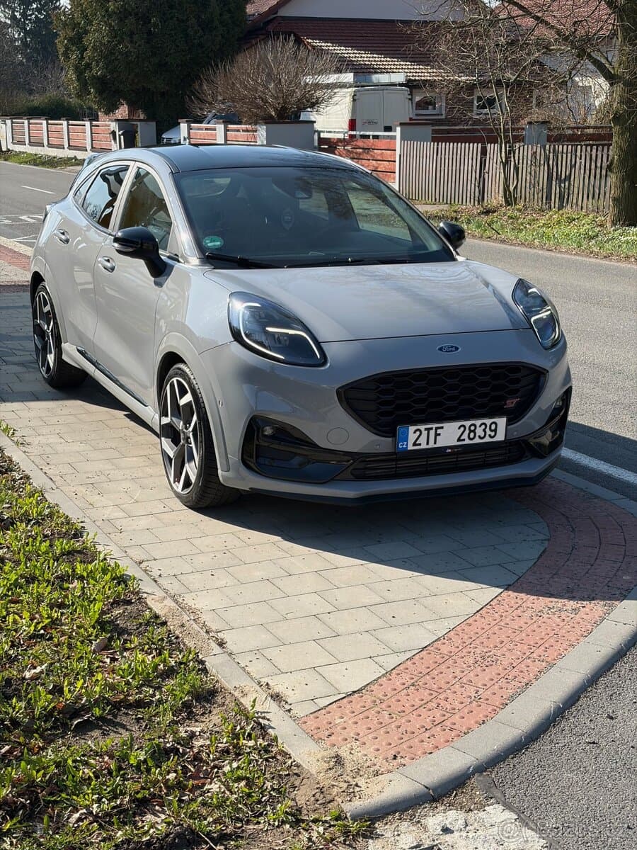 2021 Ford PUMA
