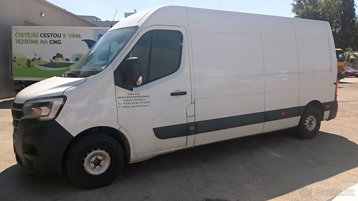 2022 Renault MASTER
