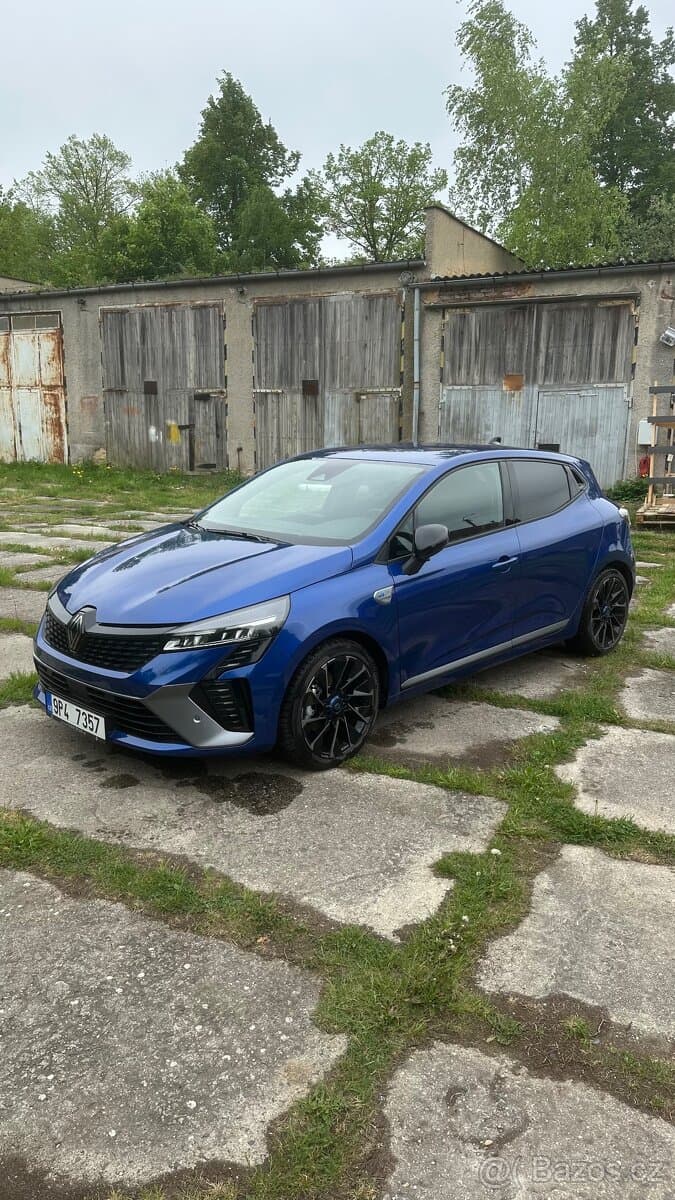 2023 Renault CLIO