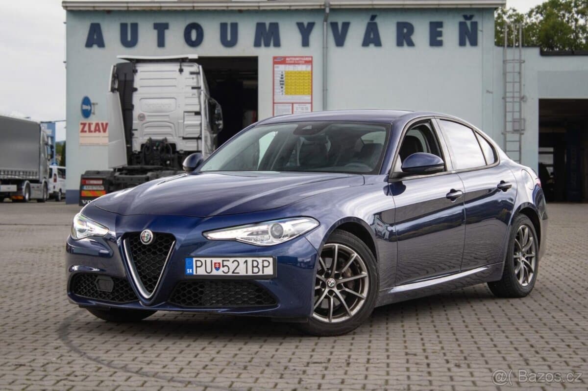 2017 Alfa Romeo GIULIA