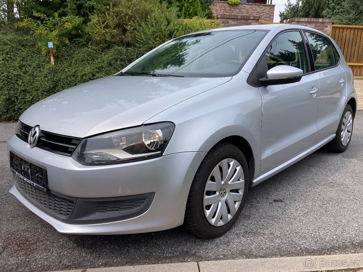 2012 Volkswagen POLO