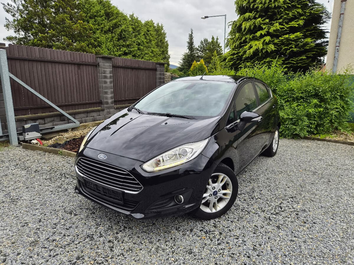 2017 Ford FIESTA