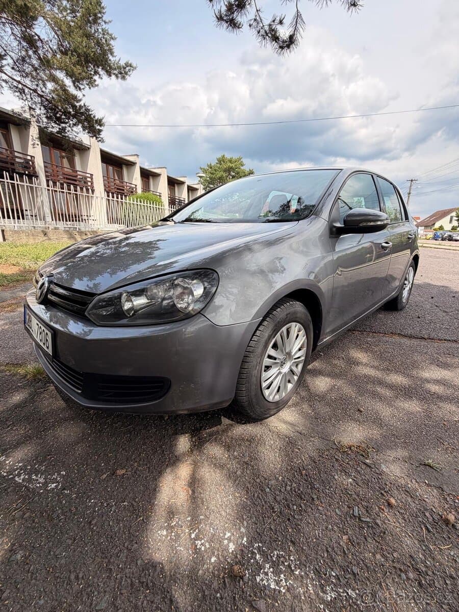 2011 Volkswagen GOLF