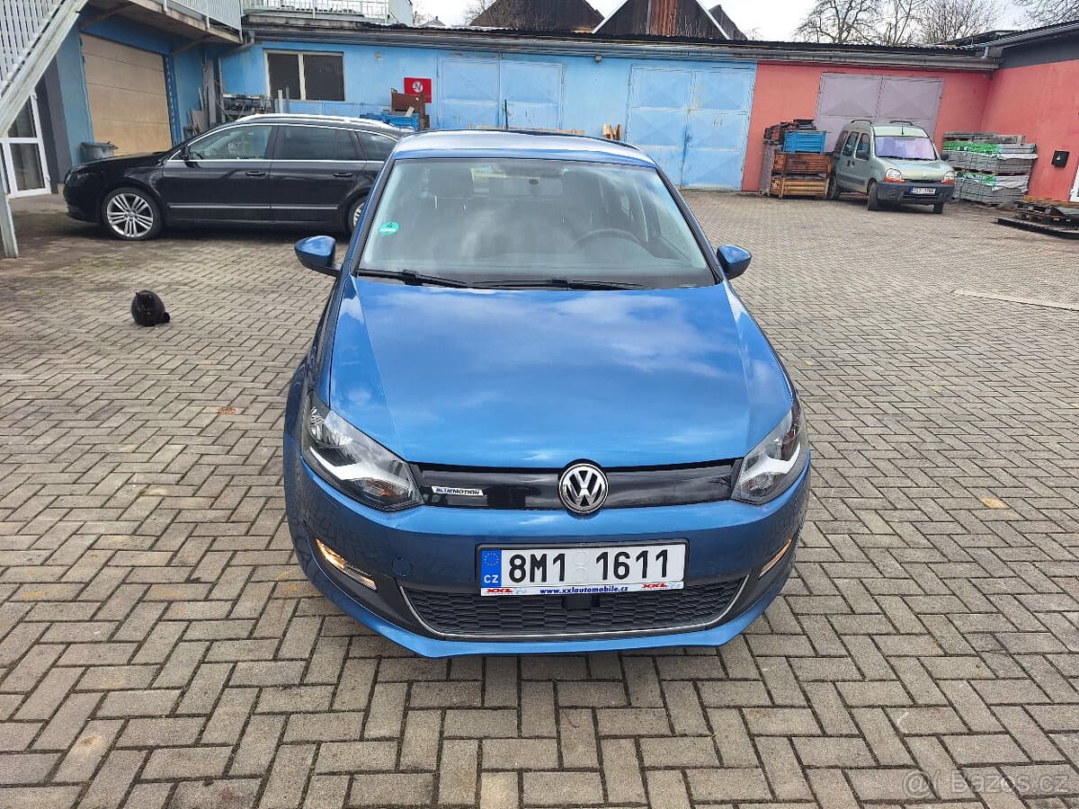 2017 Volkswagen POLO