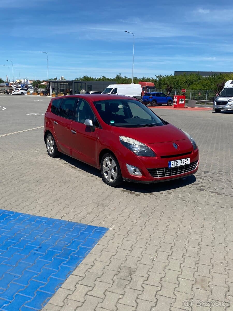 2010 Renault SCENIC