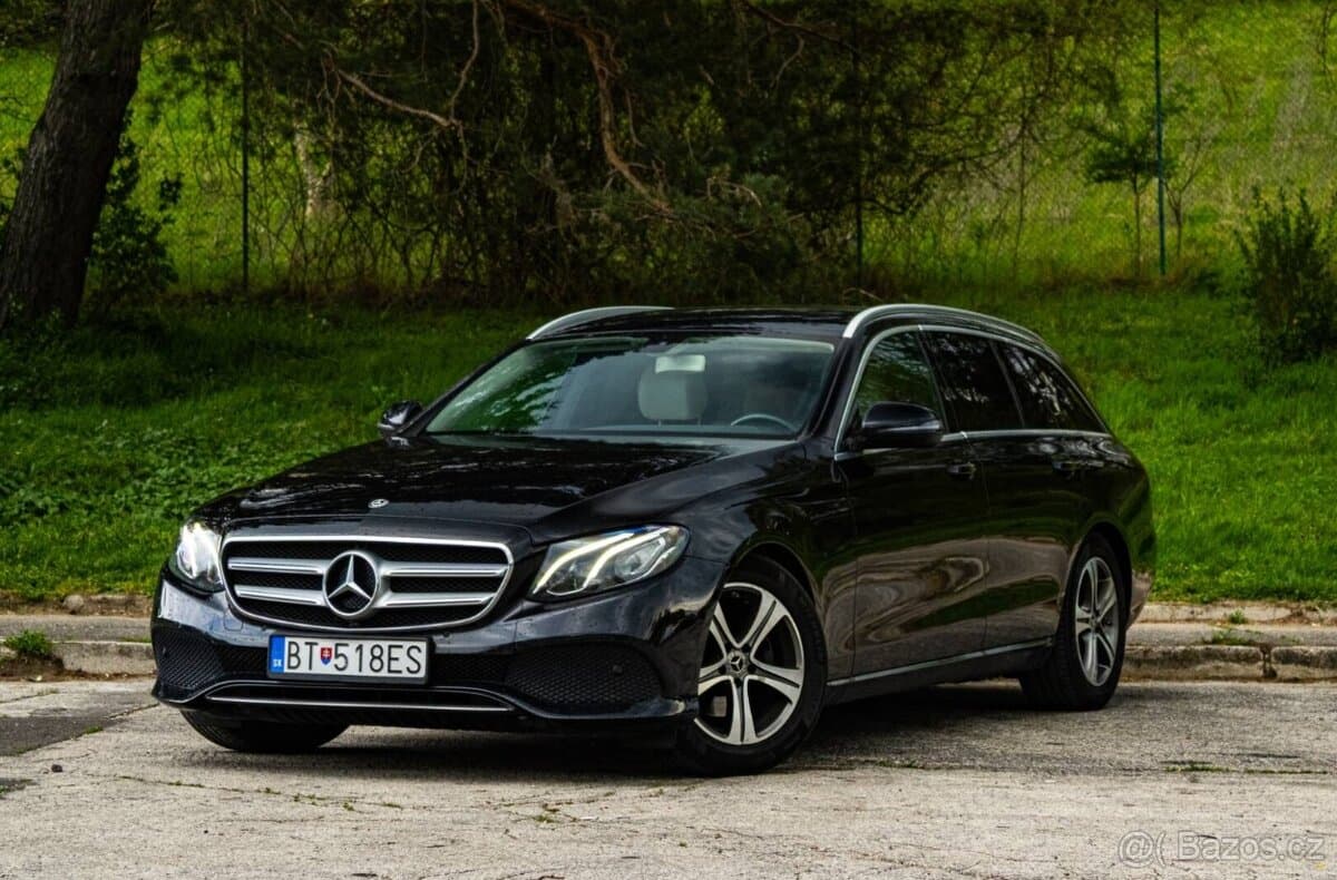 2017 Mercedes-Benz OSTATNÍ
