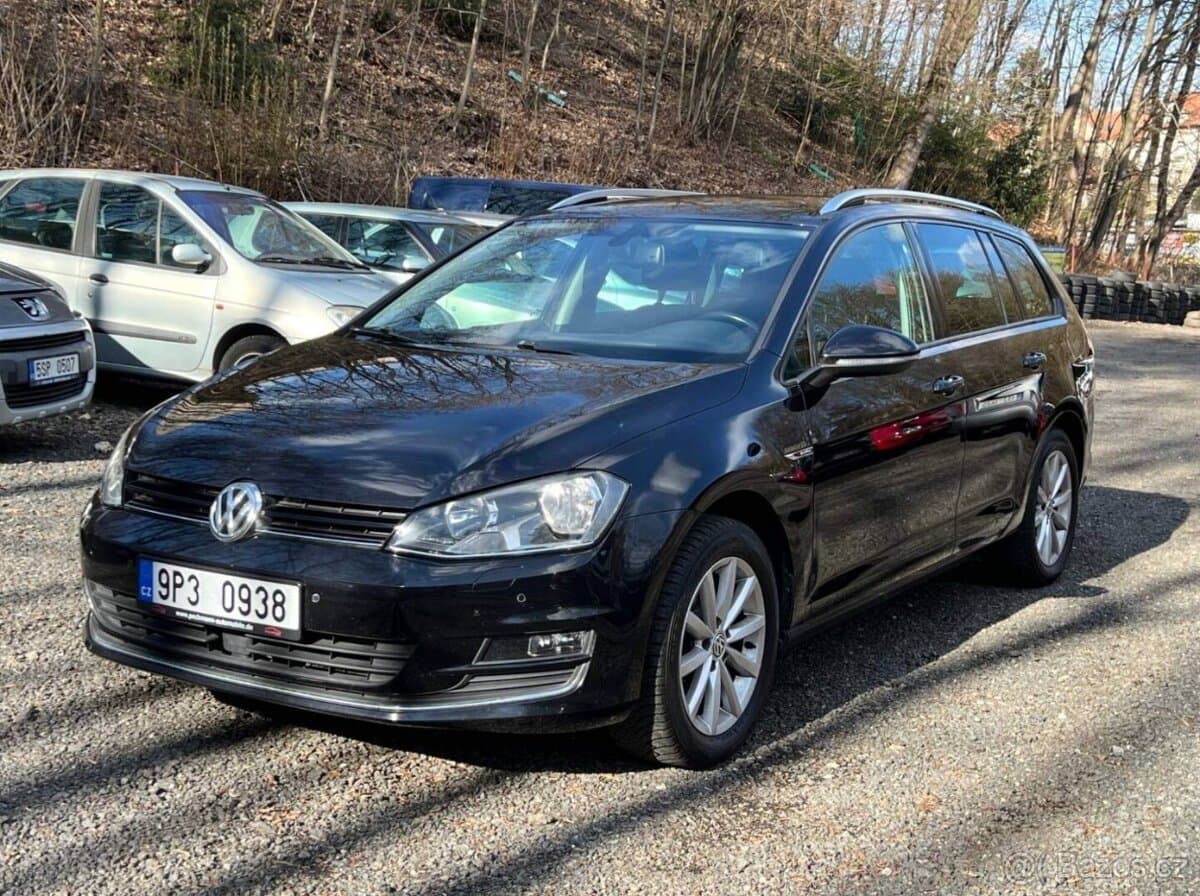 2016 Volkswagen GOLF