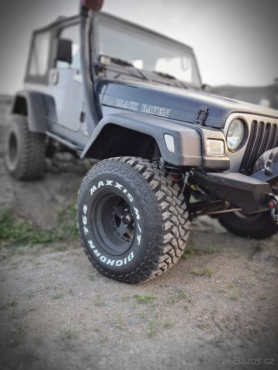 1997 Jeep WRANGLER