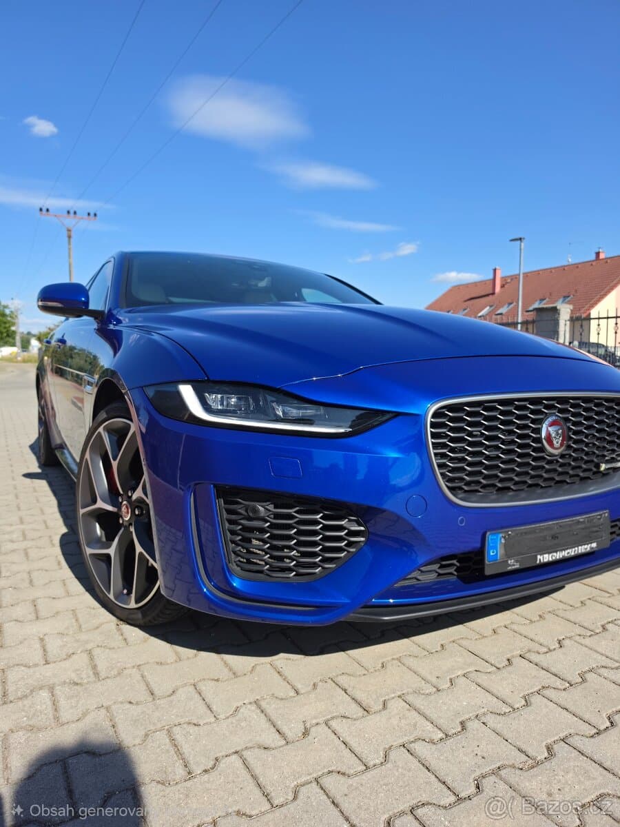 2019 Jaguar XE