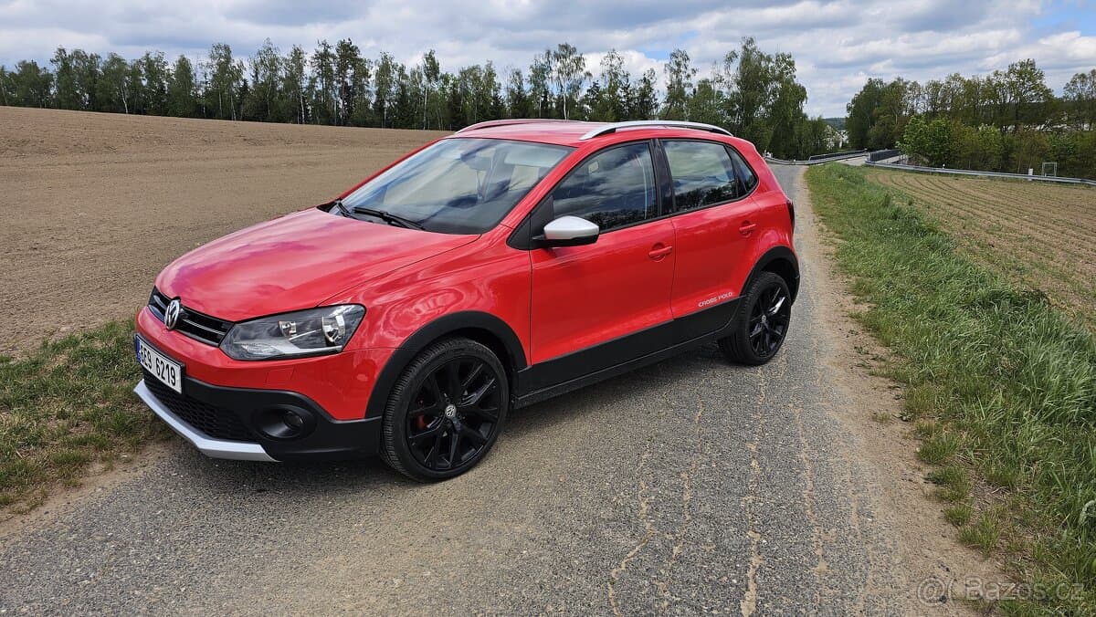 2016 Volkswagen POLO