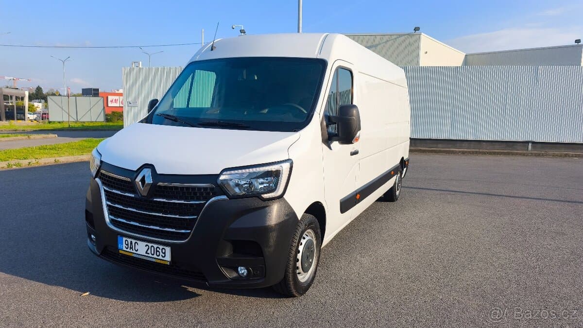 2022 Renault MASTER