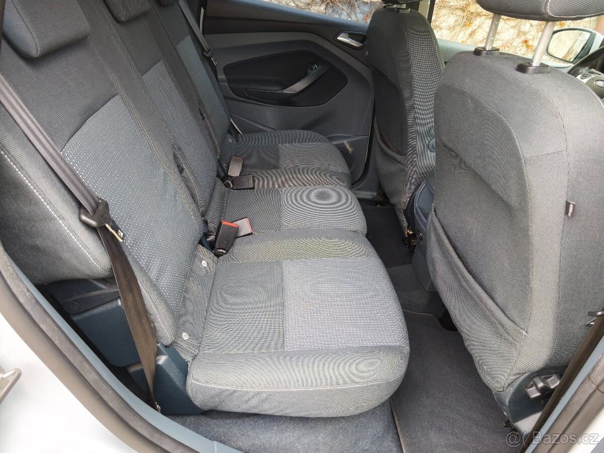 2012 Ford C-MAX - 10