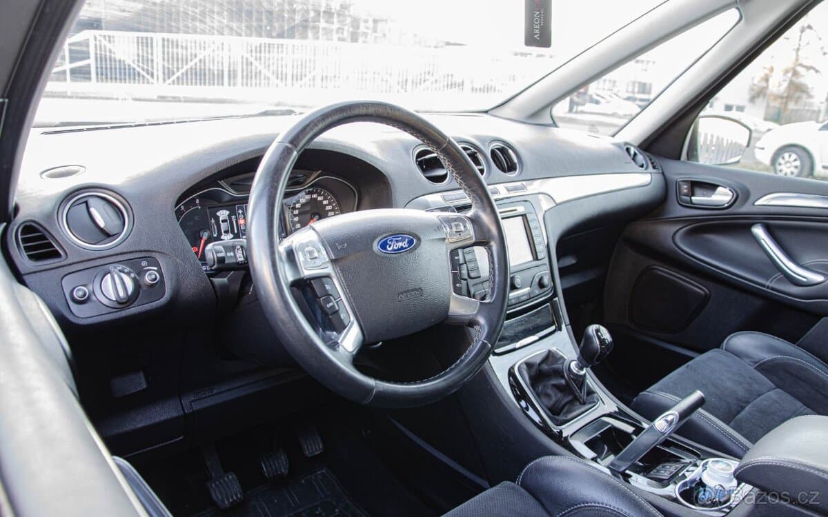 2012 Ford GALAXY - 10