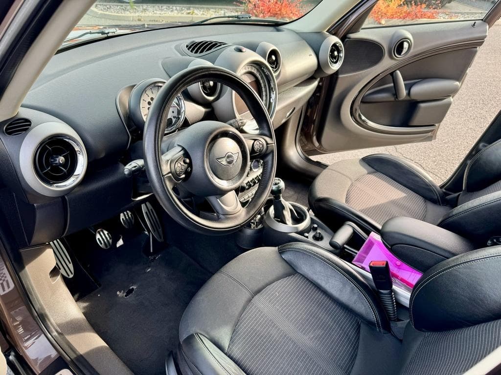 2011 Mini COOPER - 10