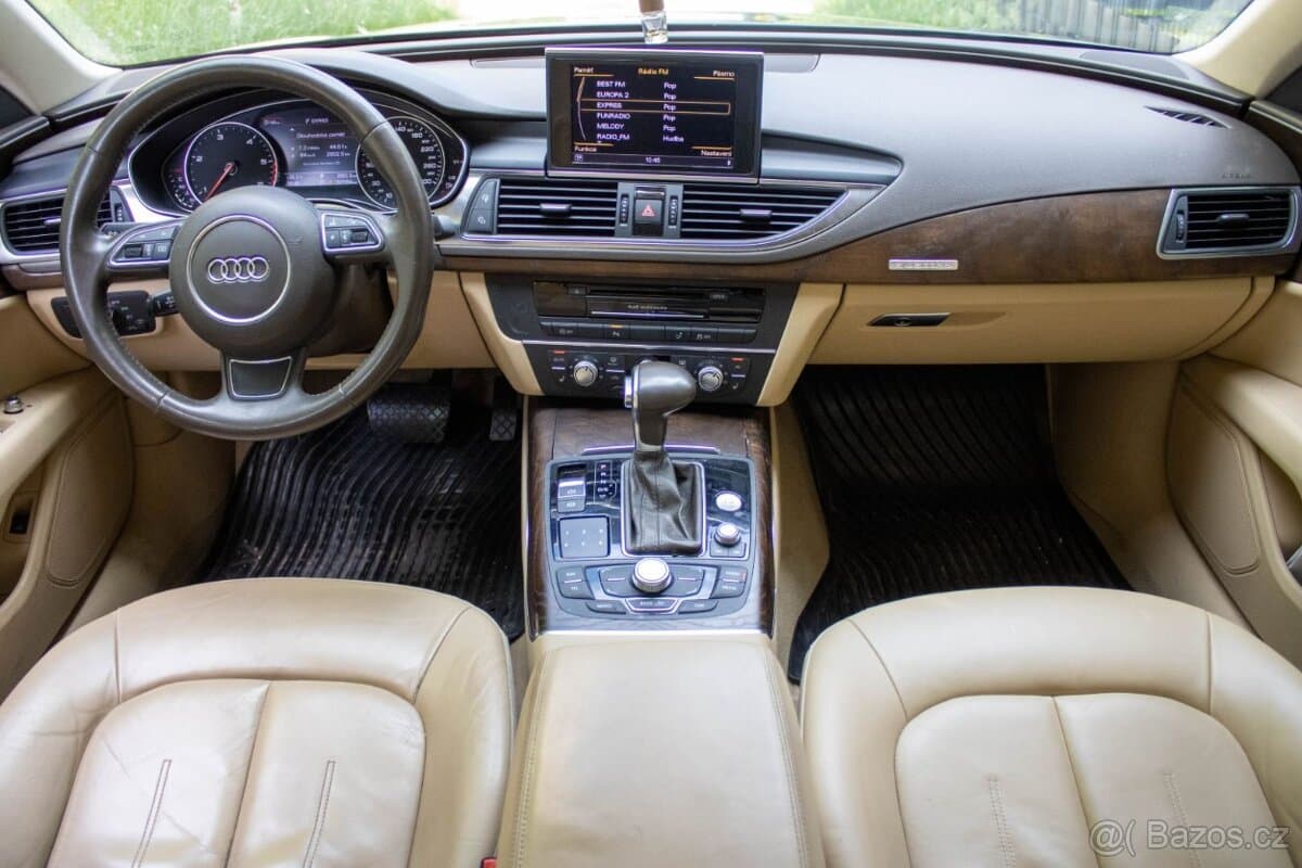 2011 Audi A7 - 10