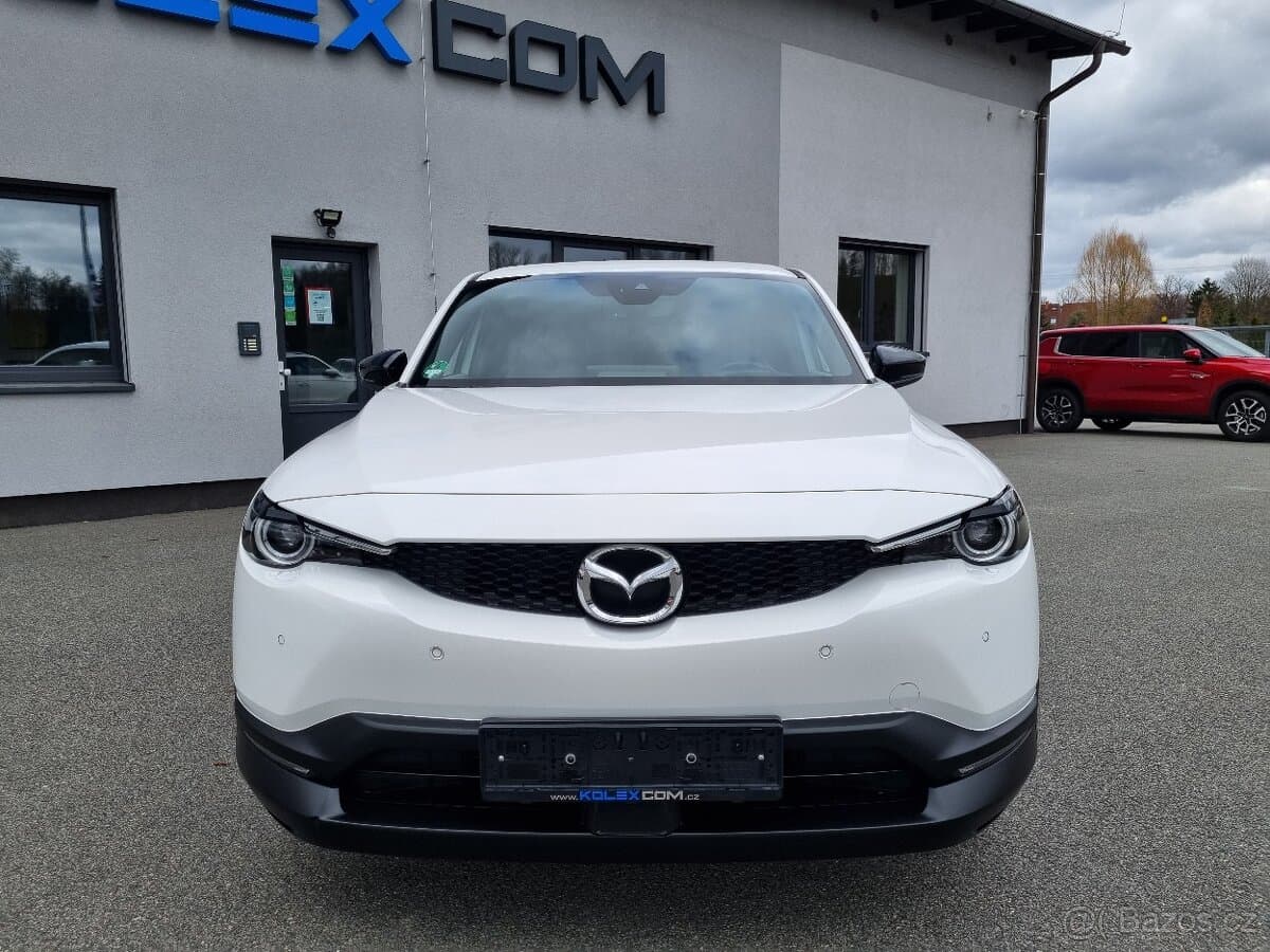 2023 Mazda MX-30 - 10
