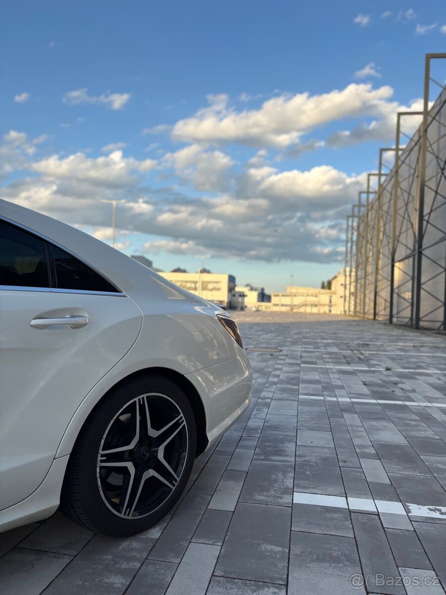 2011 Mercedes-Benz CL-CLASS - 10