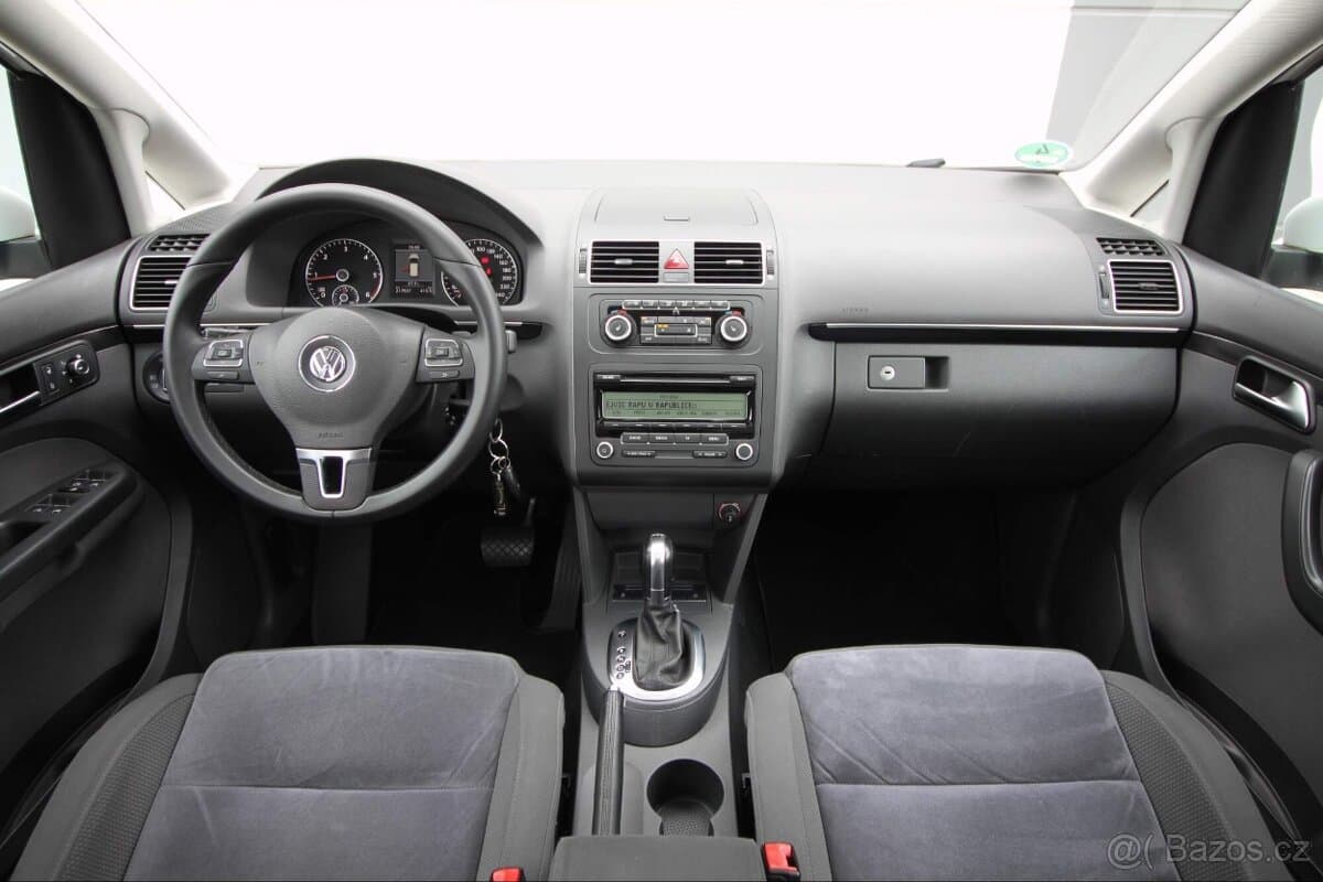 2010 Volkswagen TOURAN - 10