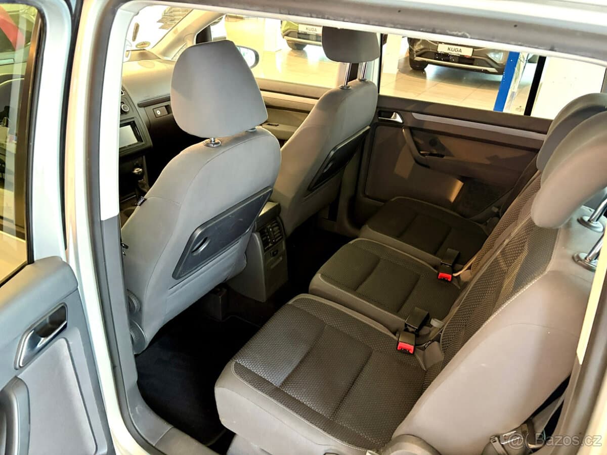 2011 Volkswagen TOURAN - 10